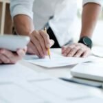 ux ui designer planning responsive design ryhukjd
